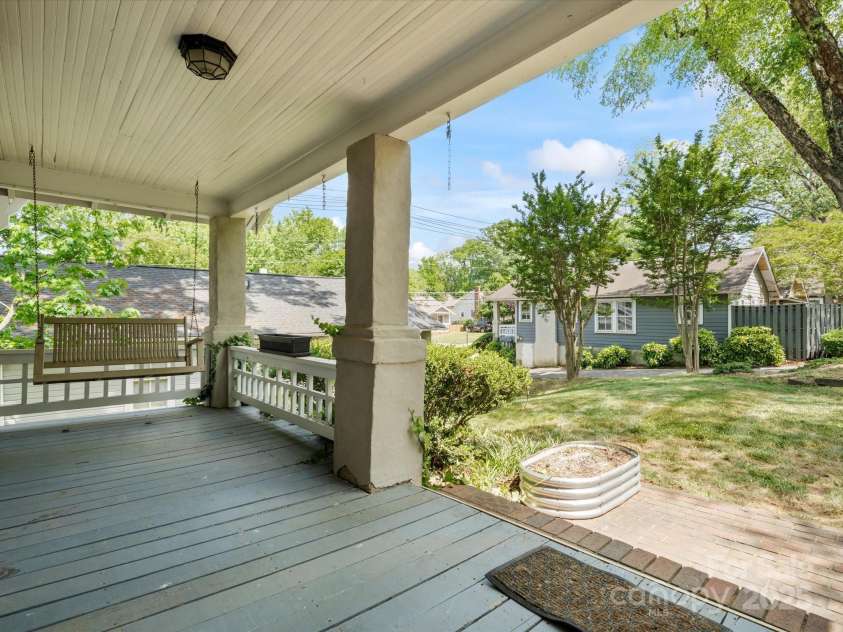 1514 Rensselaer Place, Charlotte, NC 28203.  MLS# CAR4243174, YatesRealty ID 11170. 