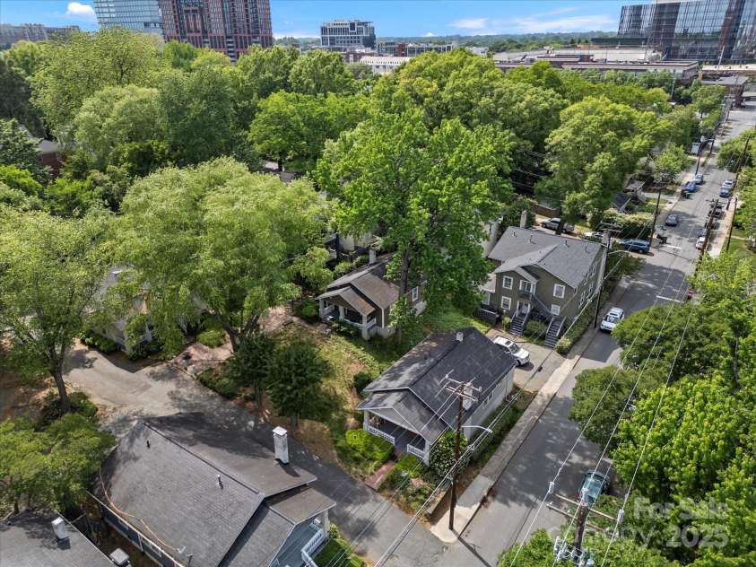 1514 Rensselaer Place, Charlotte, NC 28203.  MLS# CAR4243174, YatesRealty ID 11170. 