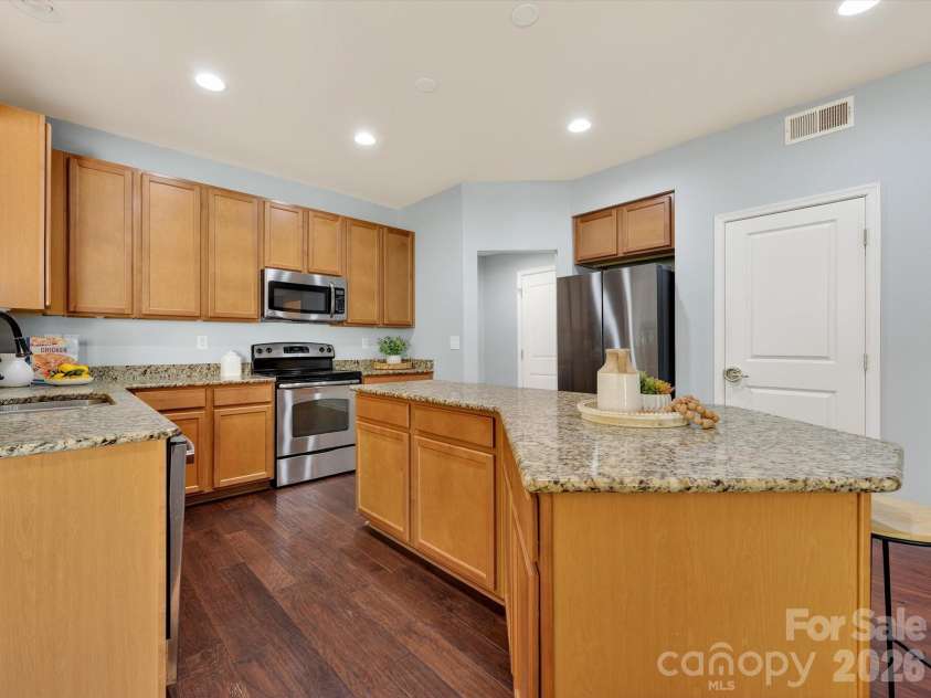 3020 Fallondale Road, Waxhaw, NC 28173.  MLS# CAR4365214, YatesRealty ID 11170. 