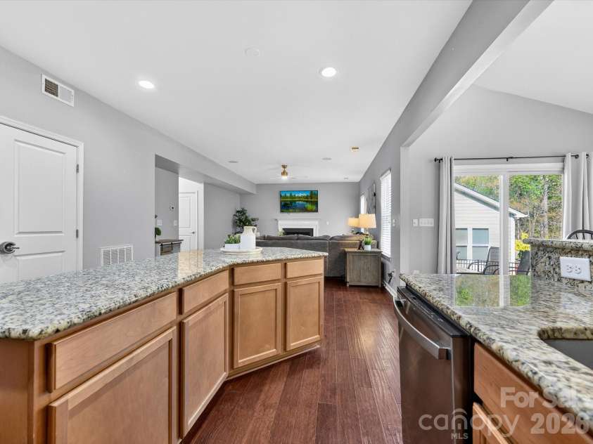 3020 Fallondale Road, Waxhaw, NC 28173.  MLS# CAR4365214, YatesRealty ID 11170. 