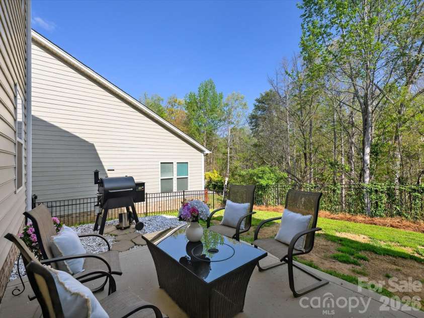 3020 Fallondale Road, Waxhaw, NC 28173.  MLS# CAR4365214, YatesRealty ID 11170. 