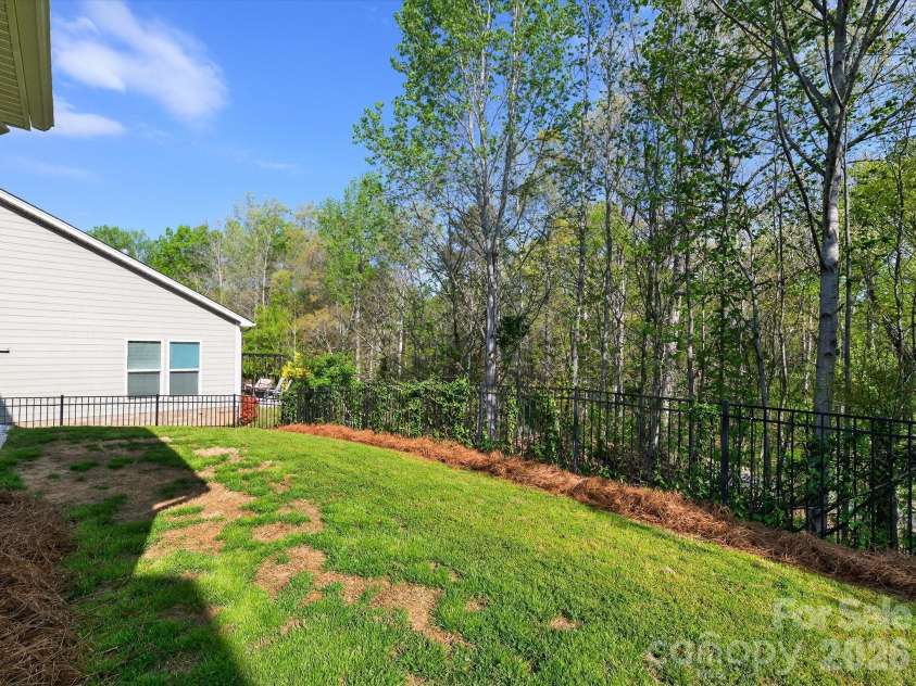3020 Fallondale Road, Waxhaw, NC 28173.  MLS# CAR4365214, YatesRealty ID 11170. 