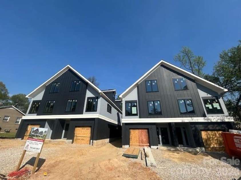 1510 Sumter Avenue, Charlotte, NC 28208.  MLS# CAR4338216, YatesRealty ID 11171. 