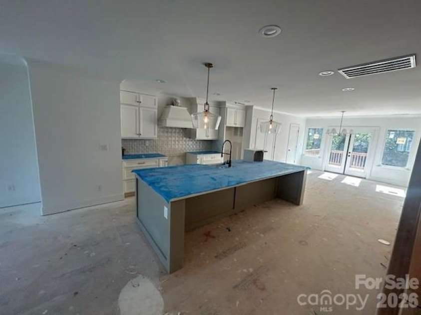 1510 Sumter Avenue, Charlotte, NC 28208.  MLS# CAR4338216, YatesRealty ID 11171. 