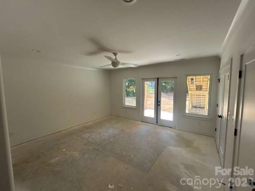 1510 Sumter Avenue, Charlotte, NC 28208.  MLS# CAR4338216, YatesRealty ID 11171. 