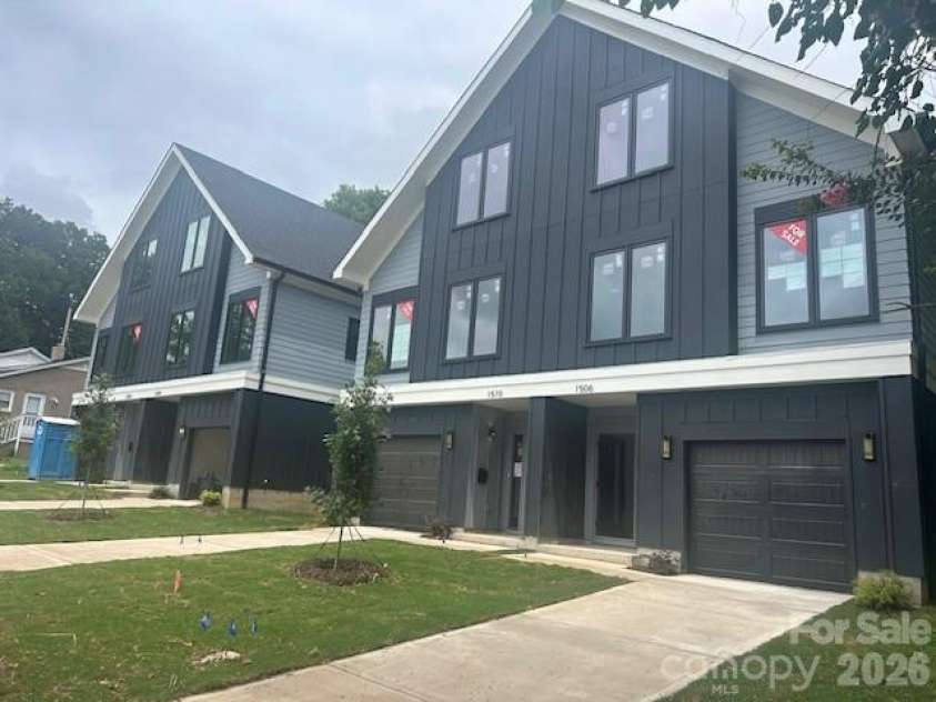 1510 Sumter Avenue, Charlotte, NC 28208.  MLS# CAR4338216, YatesRealty ID 11171. 