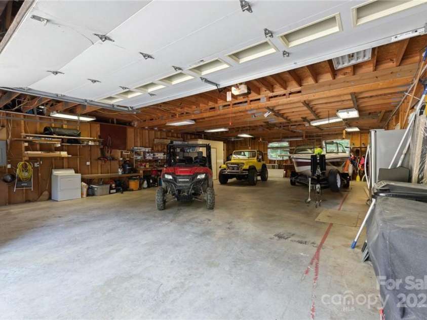 122 Mountain Harbor Drive, Lexington, NC 27292.  MLS# CAR4217597, YatesRealty ID 11172. 6+ car detached garage