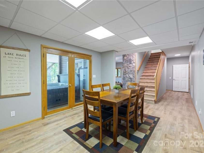 122 Mountain Harbor Drive, Lexington, NC 27292.  MLS# CAR4217597, YatesRealty ID 11172. 