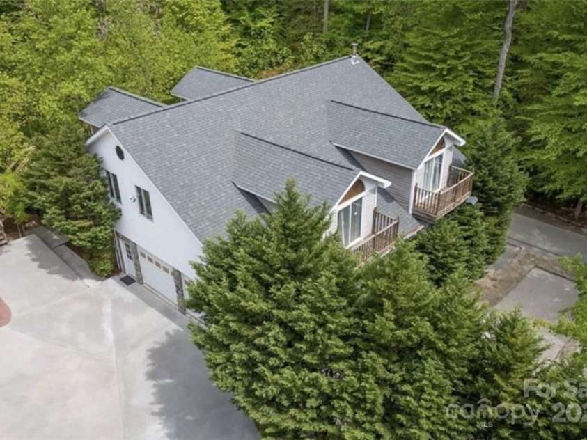 122 Mountain Harbor Drive, Lexington, NC 27292.  MLS# CAR4217597, YatesRealty ID 11172. Aerial of Rec Center/6+ car detached garage