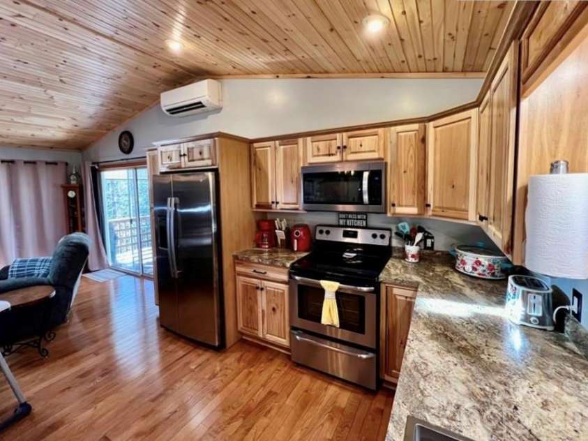 229 Spring Brook Road, Newland, NC 28657.  MLS# CAR4365283, YatesRealty ID 11172. 