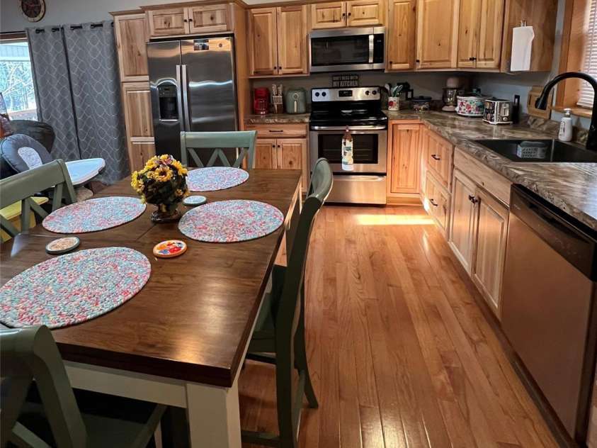 229 Spring Brook Road, Newland, NC 28657.  MLS# CAR4365283, YatesRealty ID 11172. 