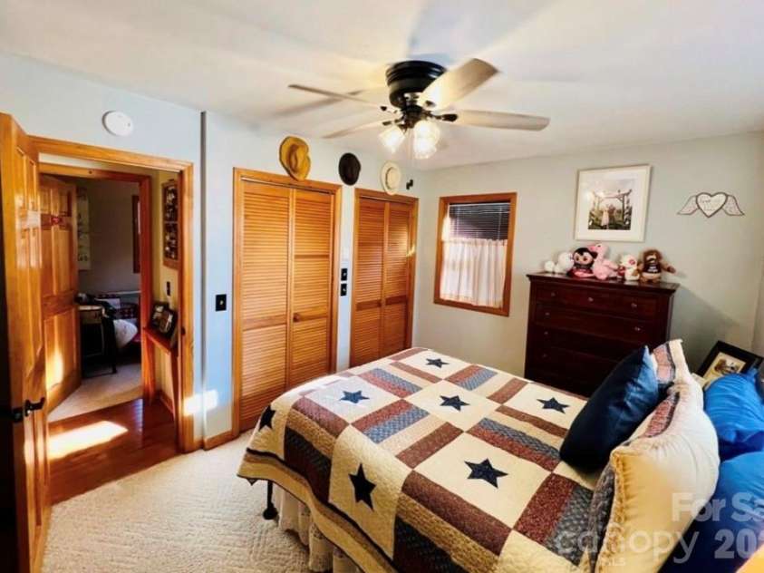 229 Spring Brook Road, Newland, NC 28657.  MLS# CAR4365283, YatesRealty ID 11172. 