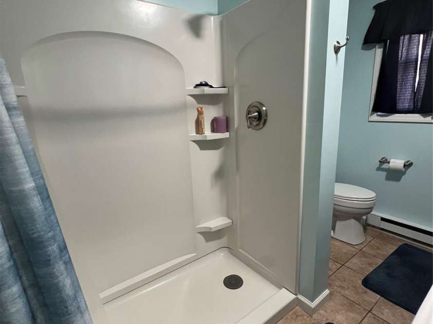 229 Spring Brook Road, Newland, NC 28657.  MLS# CAR4365283, YatesRealty ID 11172. 