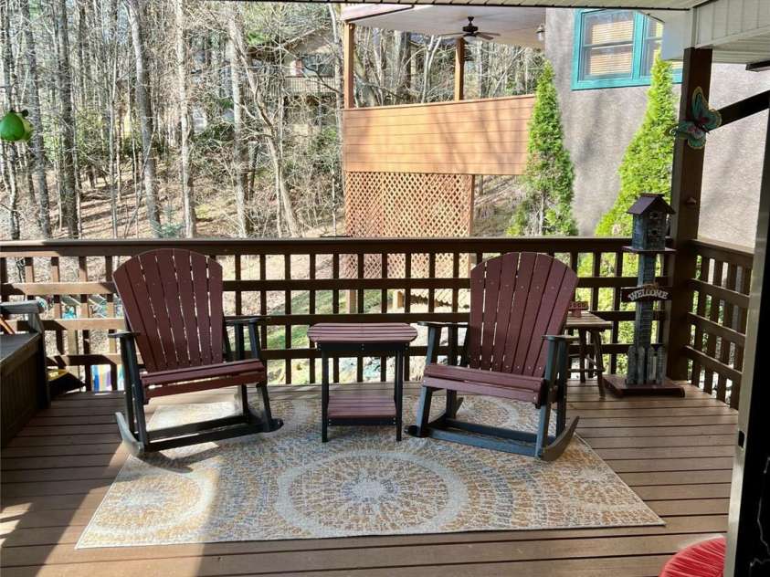229 Spring Brook Road, Newland, NC 28657.  MLS# CAR4365283, YatesRealty ID 11172. 