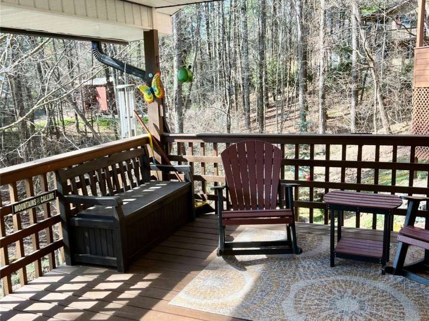 229 Spring Brook Road, Newland, NC 28657.  MLS# CAR4365283, YatesRealty ID 11172. 