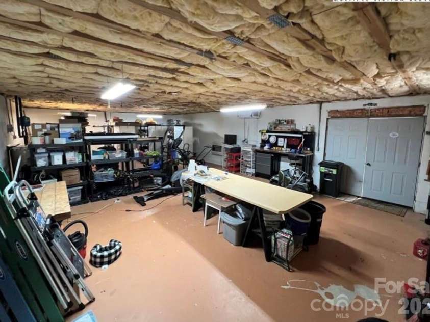 229 Spring Brook Road, Newland, NC 28657.  MLS# CAR4365283, YatesRealty ID 11172. 