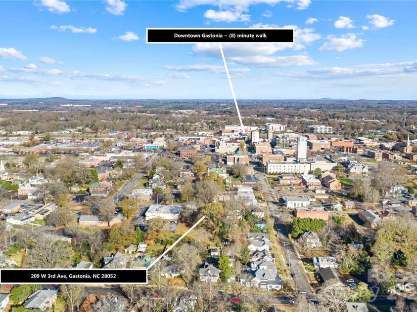 209 3rd Avenue, Gastonia, NC 28052.  MLS# CAR4331000, YatesRealty ID 11173. 
