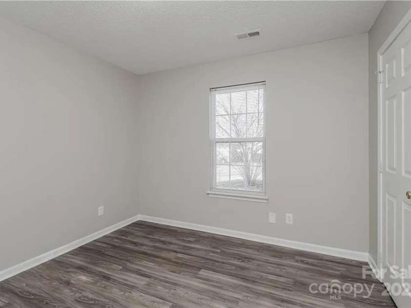 7830 Lobilia Lane, Charlotte, NC 28214.  MLS# CAR4252115, YatesRealty ID 11173. 