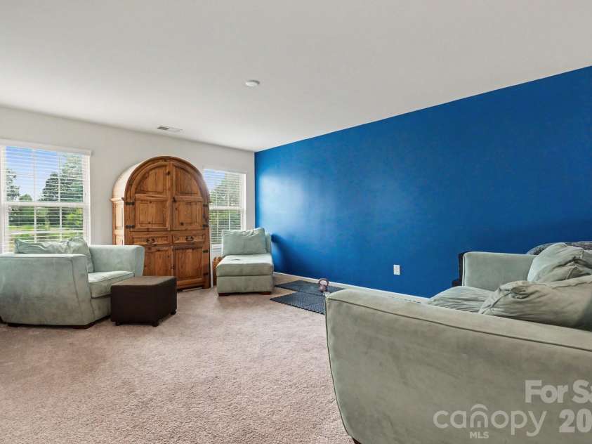 1109 Blackwaterside Drive, Fort Mill, SC 29715.  MLS# CAR4356822, YatesRealty ID 11174. 