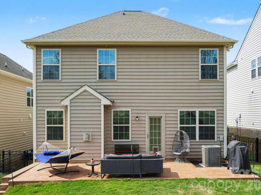 1109 Blackwaterside Drive, Fort Mill, SC 29715.  MLS# CAR4356822, YatesRealty ID 11174. 