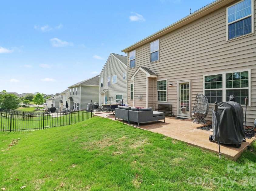 1109 Blackwaterside Drive, Fort Mill, SC 29715.  MLS# CAR4356822, YatesRealty ID 11174. 