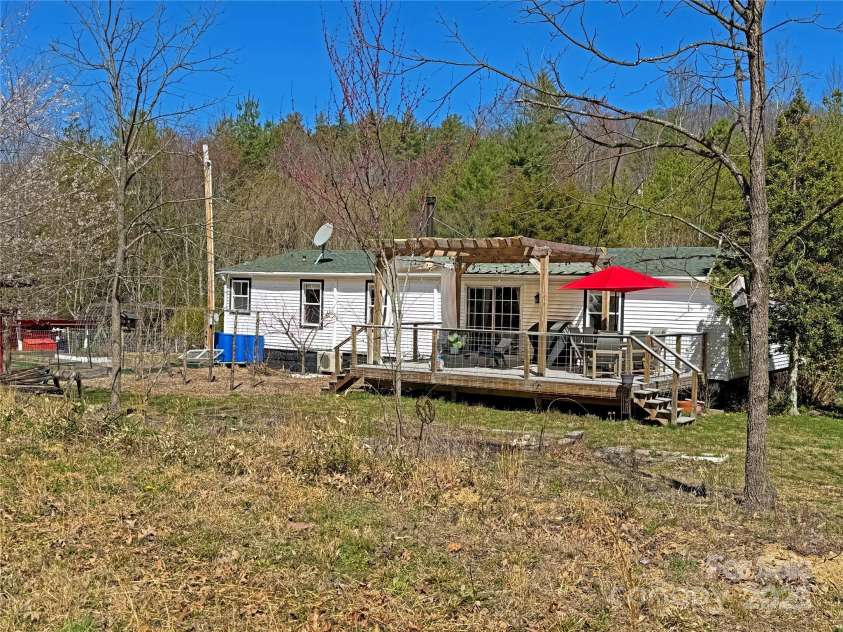 3719 Upper Shut In Road, Hot Springs, NC 28743.  MLS# CAR4241406, YatesRealty ID 11175. 