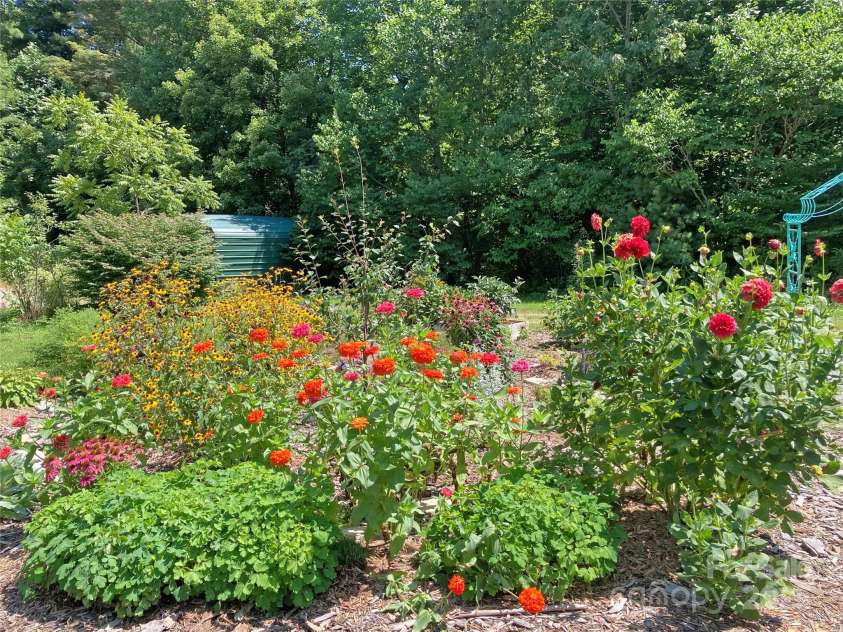 3719 Upper Shut In Road, Hot Springs, NC 28743.  MLS# CAR4241406, YatesRealty ID 11175. 