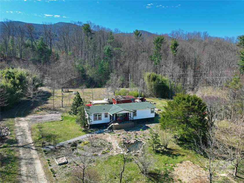 3719 Upper Shut In Road, Hot Springs, NC 28743.  MLS# CAR4241406, YatesRealty ID 11175. 