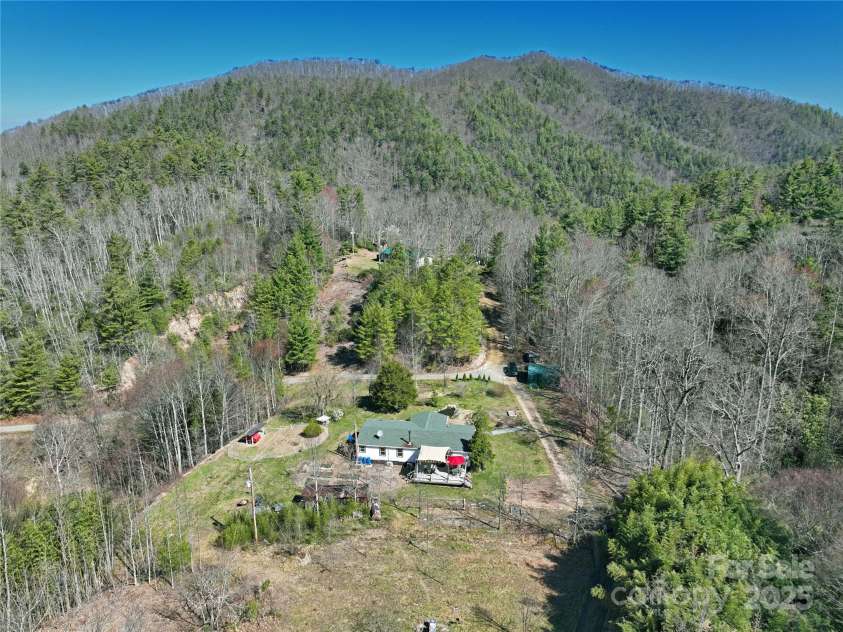 3719 Upper Shut In Road, Hot Springs, NC 28743.  MLS# CAR4241406, YatesRealty ID 11175. 