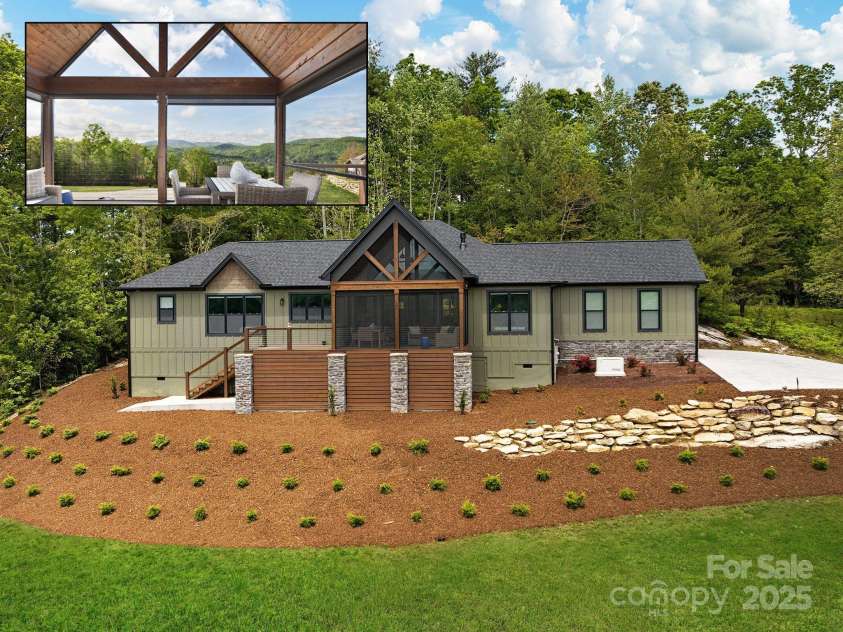 636 Crystal Heights Drive, Hendersonville, NC 28739.  MLS# CAR4249449, YatesRealty ID 11176. 