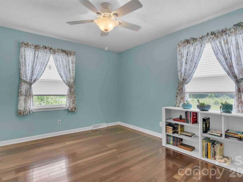 137 Proust Road, Statesville, NC 28625.  MLS# CAR4344197, YatesRealty ID 11177. 