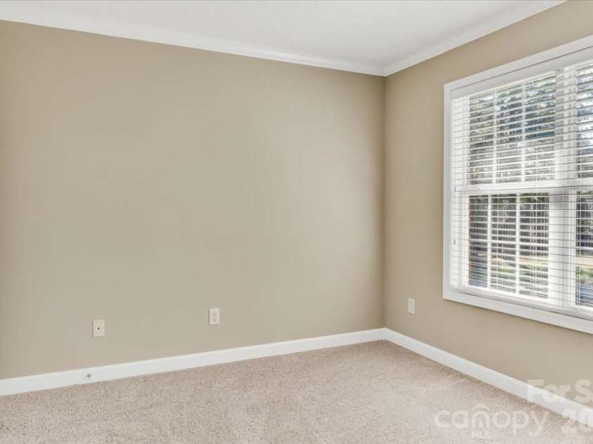 4636 Lenden Hall Court, Gastonia, NC 28056.  MLS# CAR4360537, YatesRealty ID 11178. 
