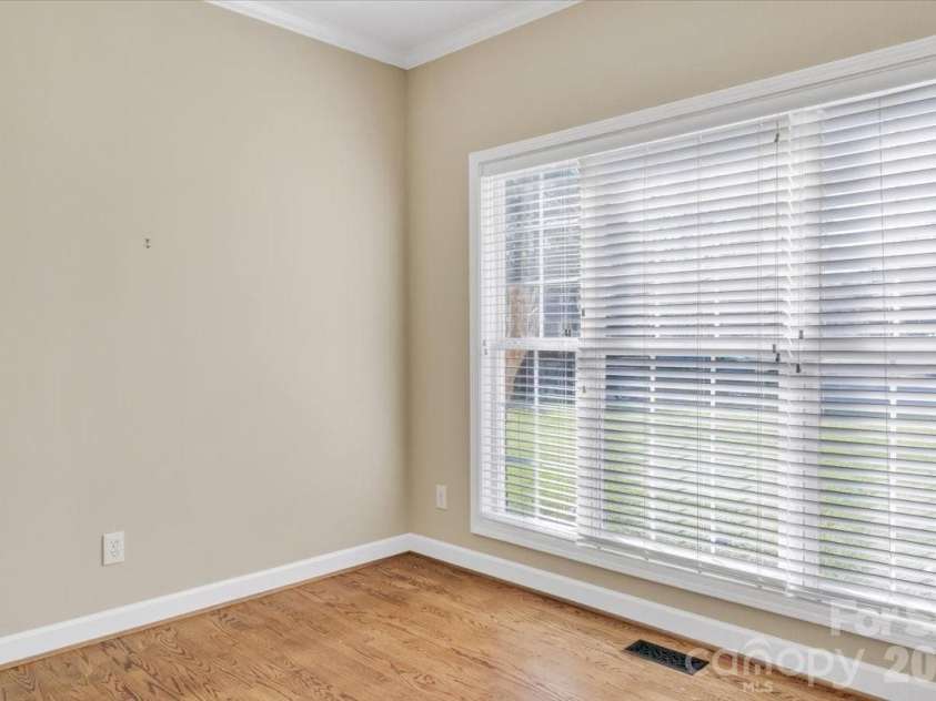 4636 Lenden Hall Court, Gastonia, NC 28056.  MLS# CAR4360537, YatesRealty ID 11178. 