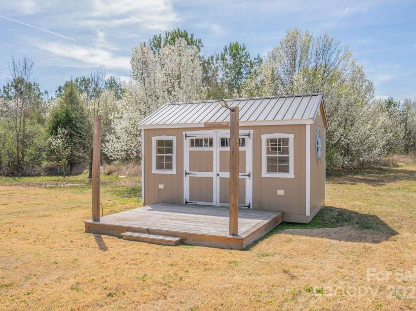 815 Foxmeade Court, Salisbury, NC 28144.  MLS# CAR4235862, YatesRealty ID 11179. Accessory Building