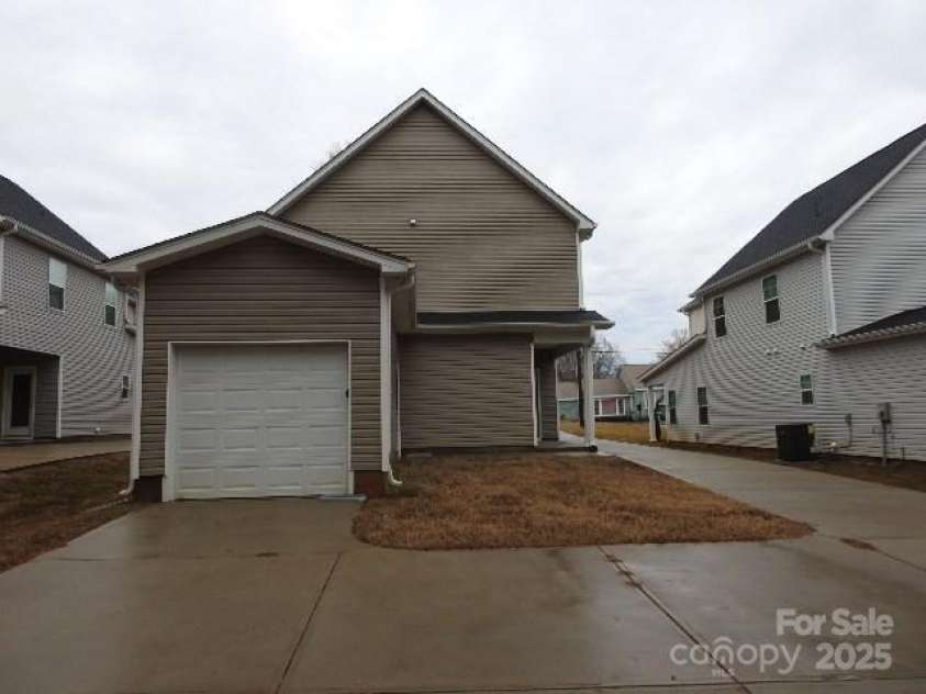 252 Mills Avenue, Troutman, NC 28166.  MLS# CAR4279870, YatesRealty ID 1118. 