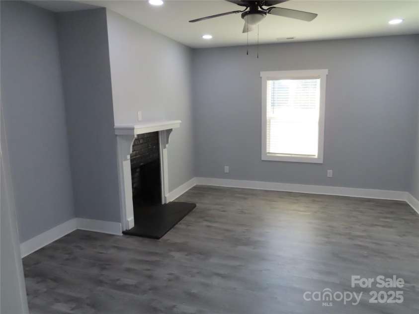 605 Colony Road, Chester, SC 29706.  MLS# CAR4324684, YatesRealty ID 1118. 