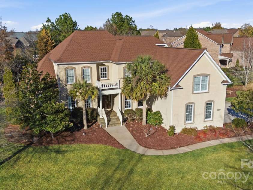 701 Wild Berry Court, Waxhaw, NC 28173.  MLS# CAR4330920, YatesRealty ID 11180. 