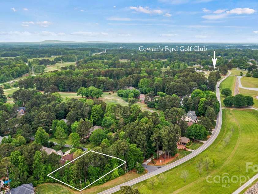 8032 Turnberry Lane, Stanley, NC 28164.  MLS# CAR4250086, YatesRealty ID 11180. 