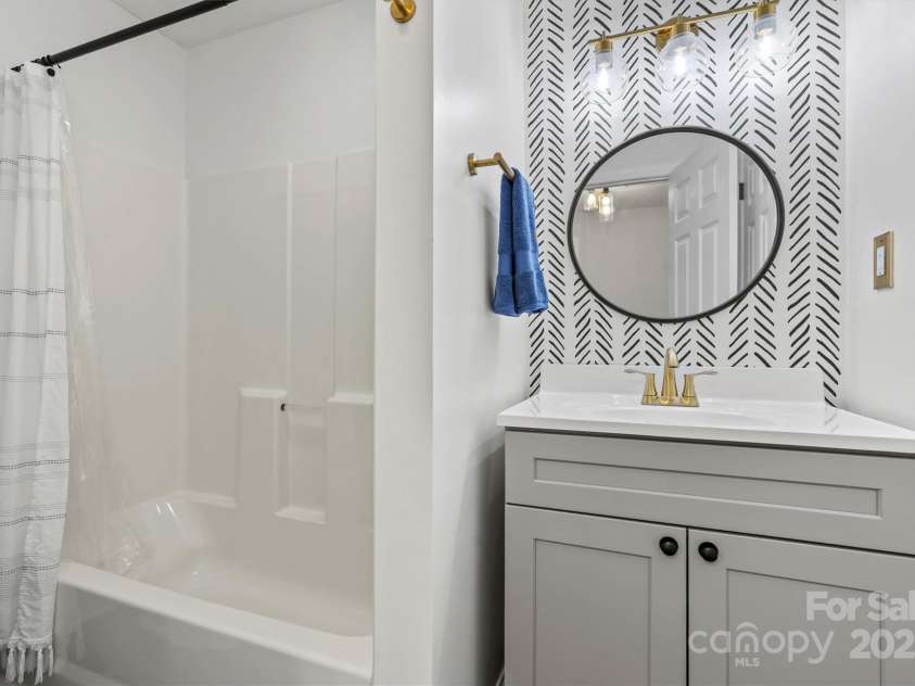 8032 Turnberry Lane, Stanley, NC 28164.  MLS# CAR4250086, YatesRealty ID 11180. Full bath on upper floor