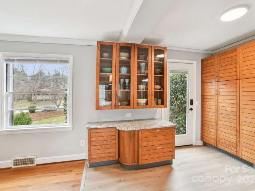 64 Alexander Road, Weaverville, NC 28787.  MLS# CAR4252153, YatesRealty ID 11181. Plenty of Kitchen storage/cabinets