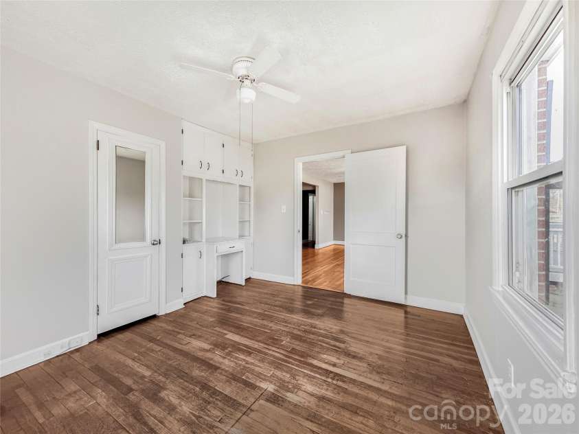 606 Park Avenue, Morganton, NC 28655.  MLS# CAR4354236, YatesRealty ID 11183. 