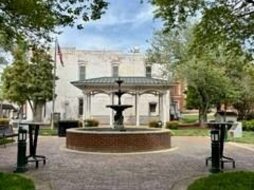 455 Spring Street, Albemarle, NC 28001.  MLS# CAR4331413, YatesRealty ID 11184. Fountain