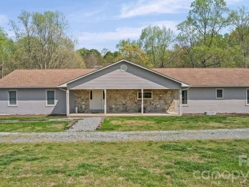 235 Spring Estates Circle, Salisbury, NC 28146.  MLS# CAR4360389, YatesRealty ID 11185. 