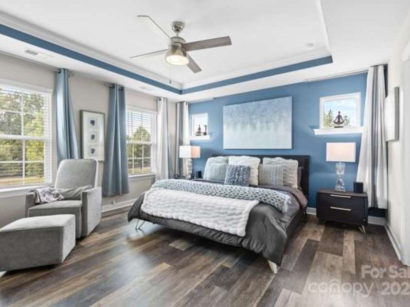 5860 Clan Maclaine Drive, Charlotte, NC 28278.  MLS# CAR4282023, YatesRealty ID 11185. 