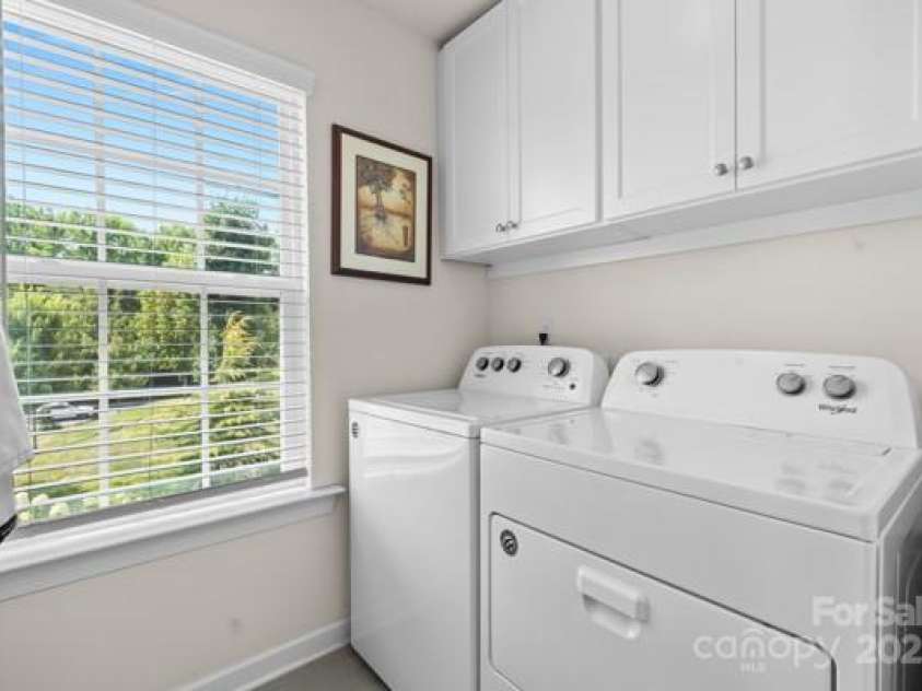 5860 Clan Maclaine Drive, Charlotte, NC 28278.  MLS# CAR4282023, YatesRealty ID 11185. 
