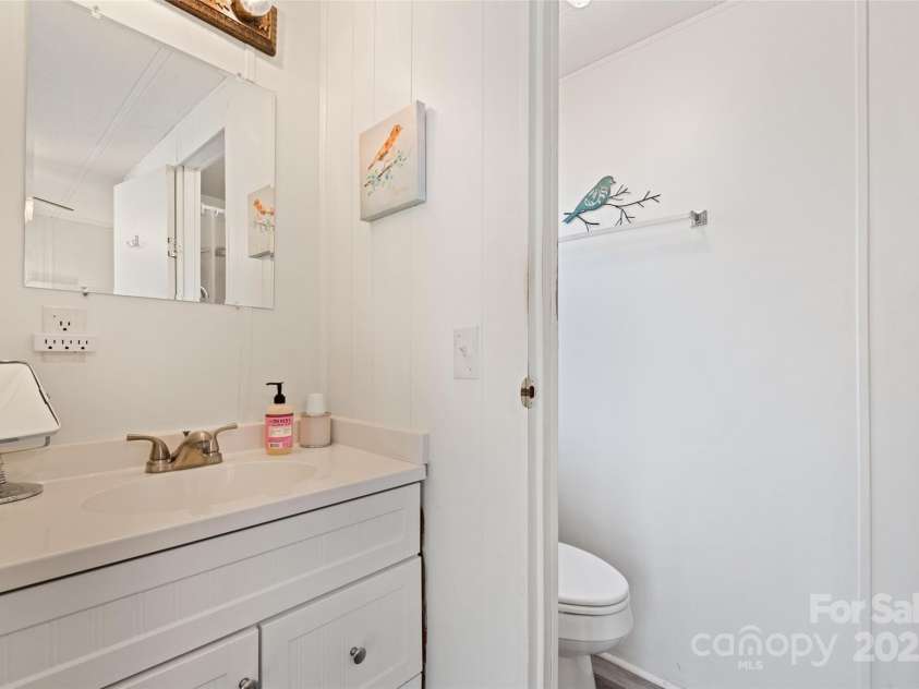 228 Mountain Laurel Road, Maggie Valley, NC 28751.  MLS# CAR4221935, YatesRealty ID 11186. 