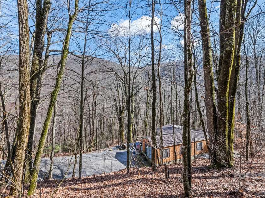 228 Mountain Laurel Road, Maggie Valley, NC 28751.  MLS# CAR4221935, YatesRealty ID 11186. 
