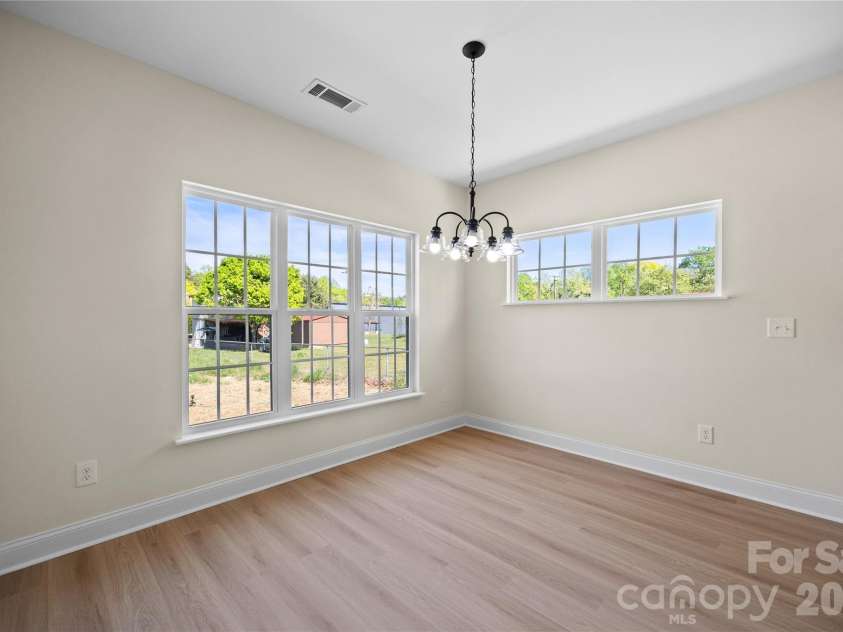 521 Cedar Street, Troutman, NC 28166.  MLS# CAR4367893, YatesRealty ID 11187. 