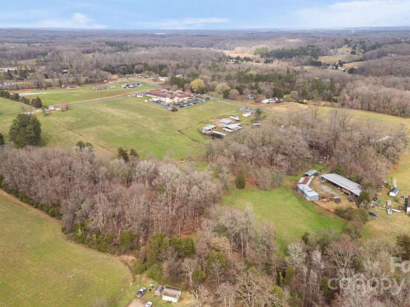 723 Hill Everhart Road, Lexington, NC 27295.  MLS# CAR4237112, YatesRealty ID 11188. 