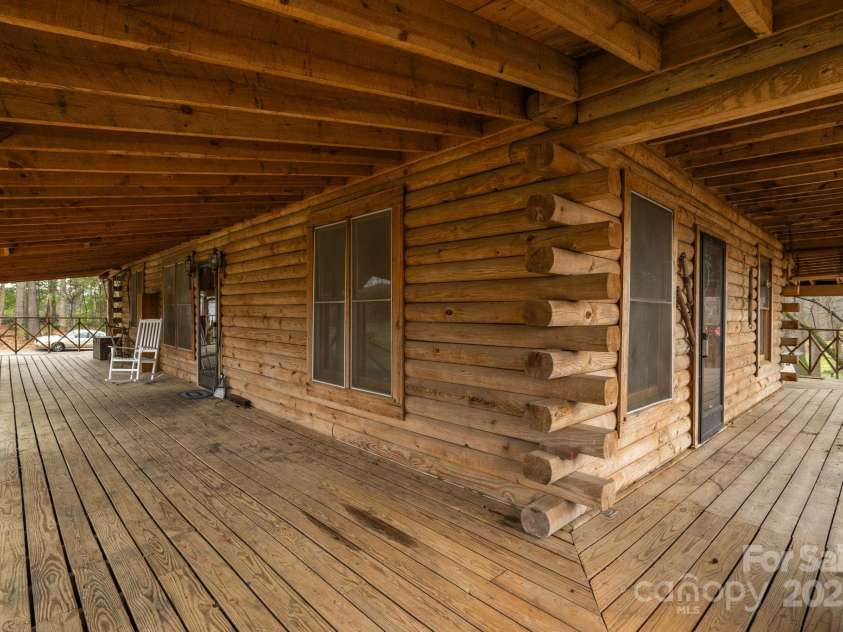 723 Hill Everhart Road, Lexington, NC 27295.  MLS# CAR4237112, YatesRealty ID 11188. 